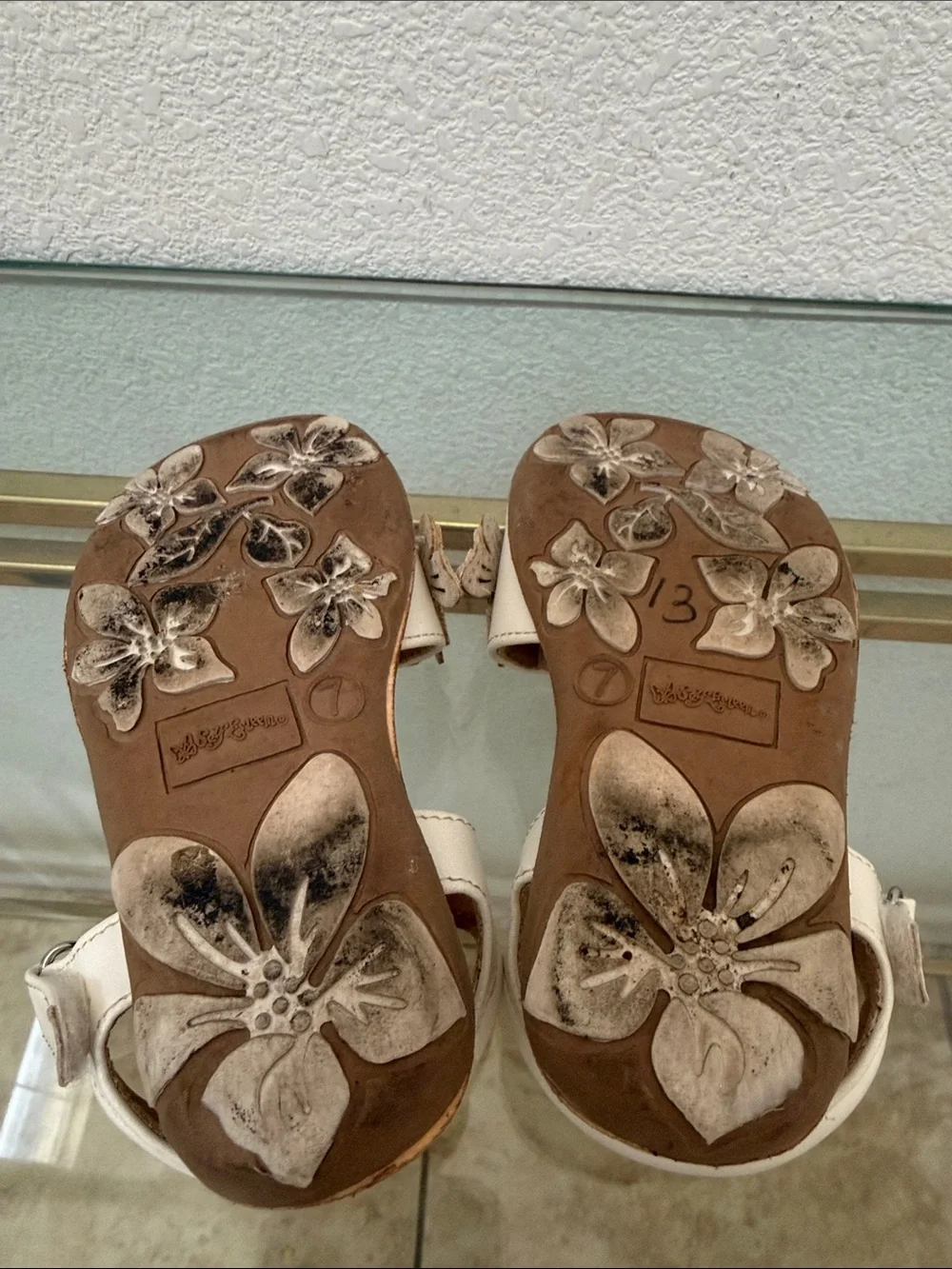 Girls white/cream Butterfly Strap Sandals - Kids